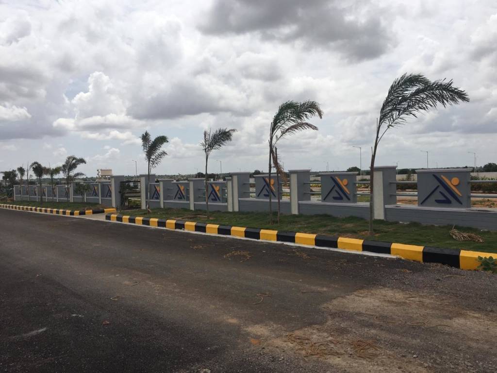  golden breeze 4 Plot