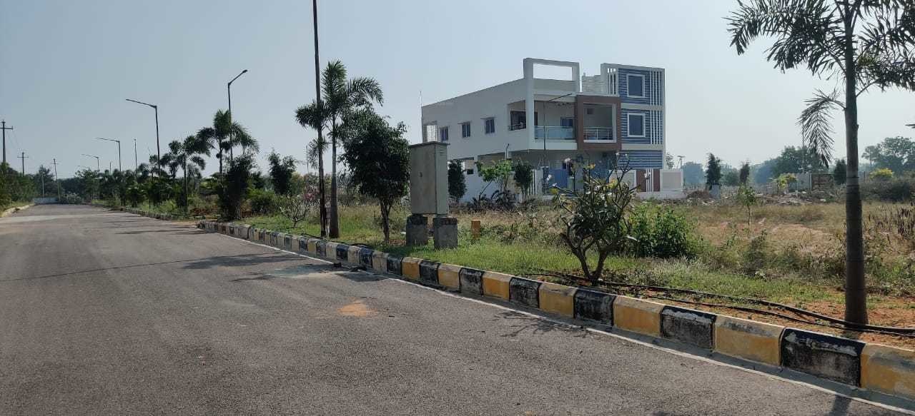  golden breeze 4 Plot