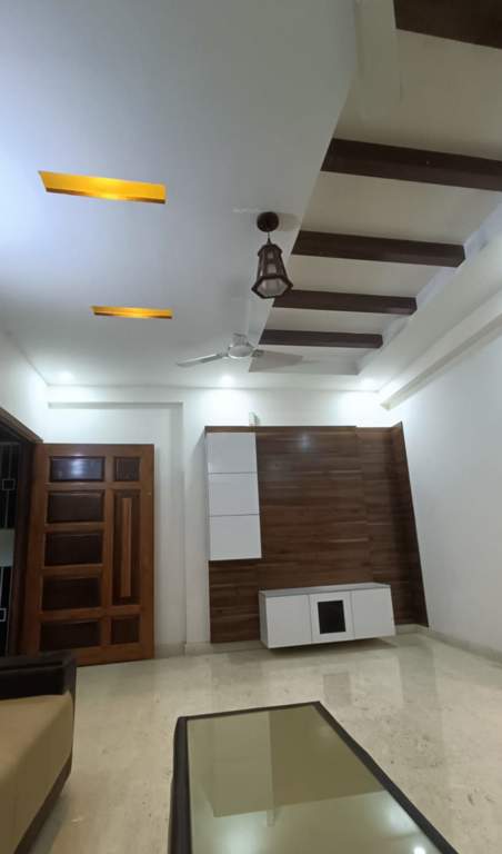  venchar grandeur Living Area