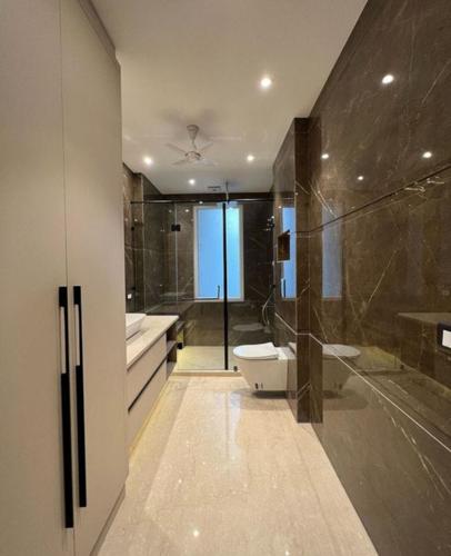  whitehousz-sector-46-floors Bathroom