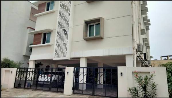  atlantis Car Parking