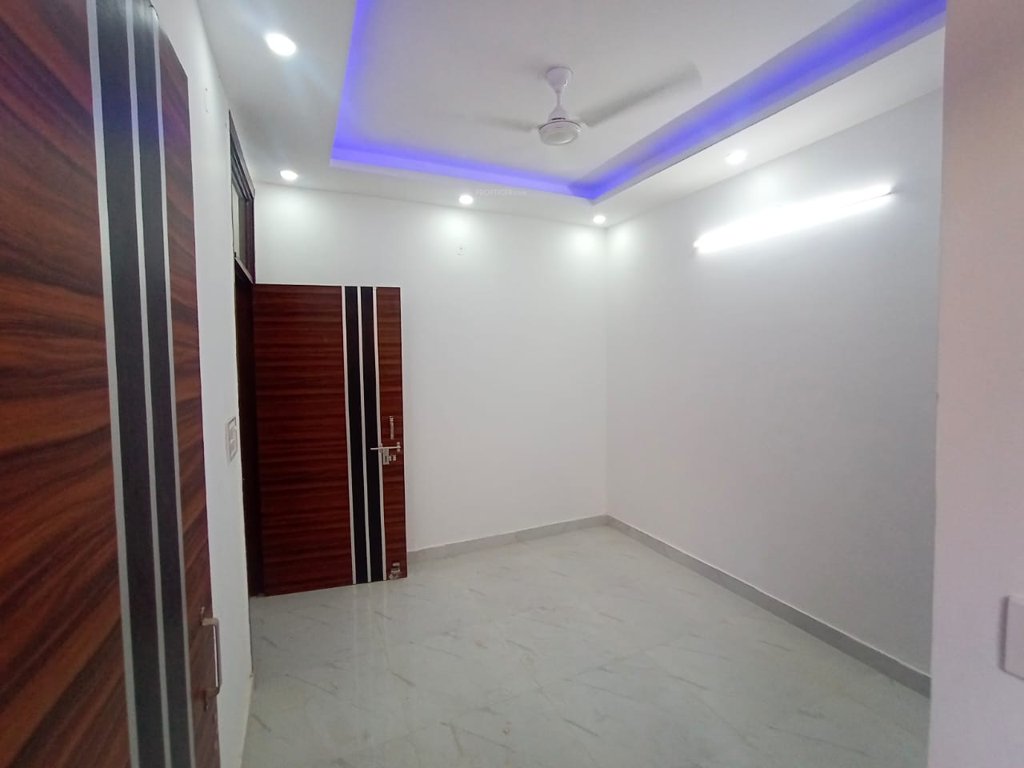  acres homes Living Area