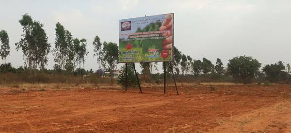  esteem-airfield Plot