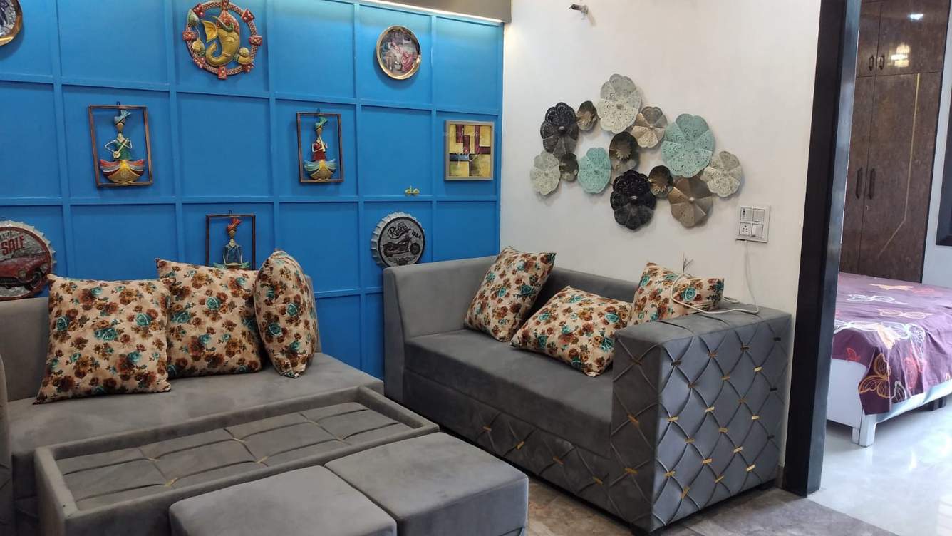  om sai affordable floors Living Area