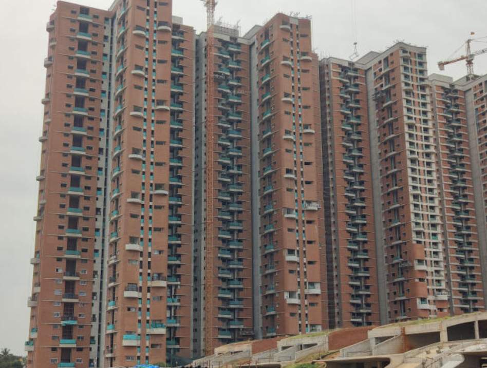 in that quiet earth phase 2b Construction Status June 25