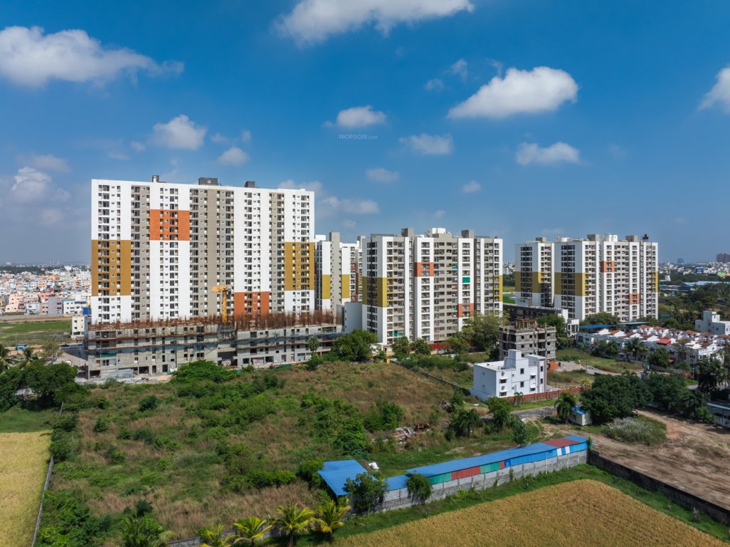  maple sky residences at navin s starwood towers Elevation