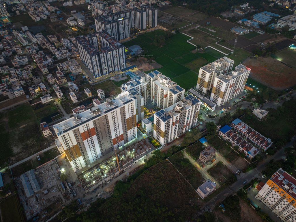  maple sky residences at navin s starwood towers Elevation