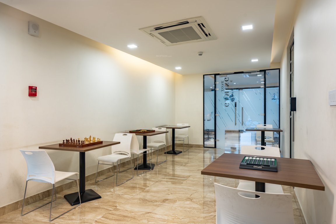  maple sky residences at navin s starwood towers Indoor Games