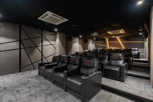 Mini Theatre maple-sky-residences-at-navin-s-starwood-towers Mini Theatre