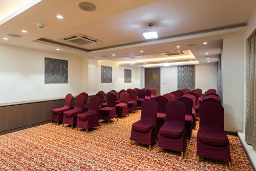 Others maple-sky-residences-at-navin-s-starwood-towers Others