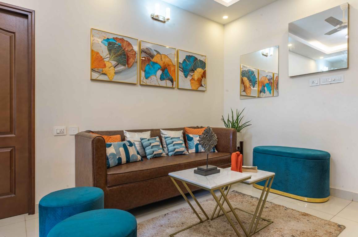  navins starwood towers 3 Living Area