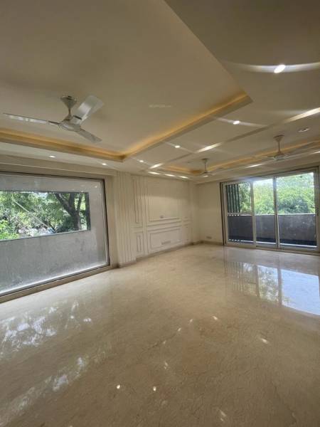  floors-two Living Area