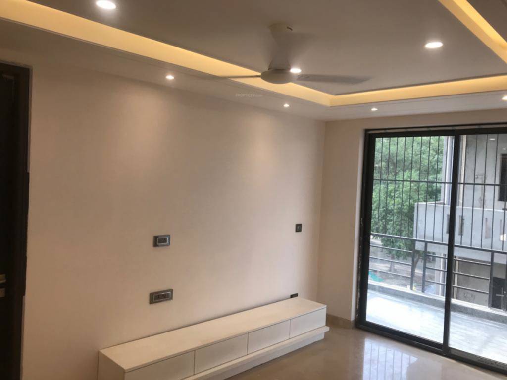  floors one Living Area