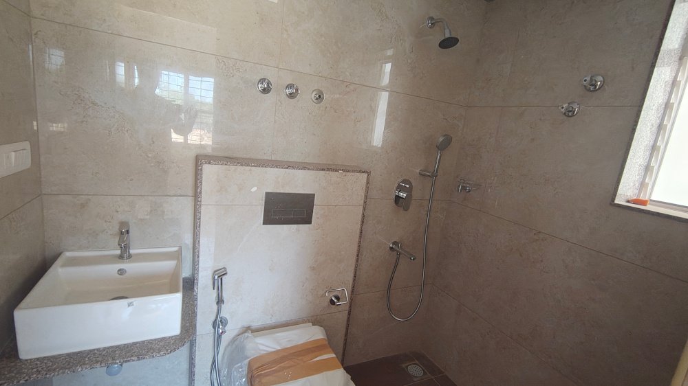  classique windchimes Bathroom