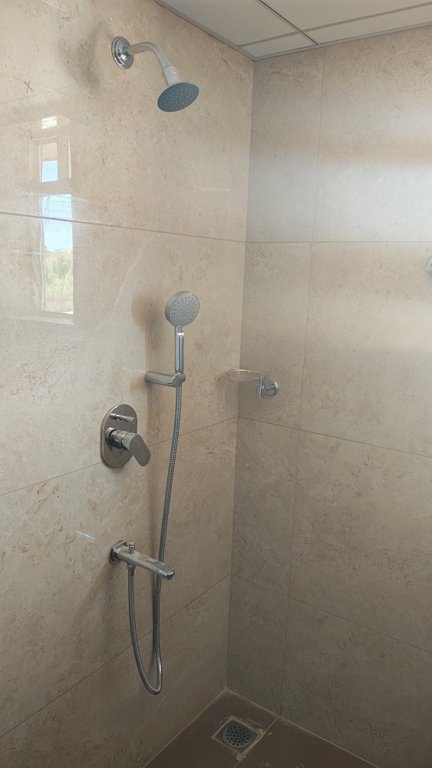  classique windchimes Bathroom