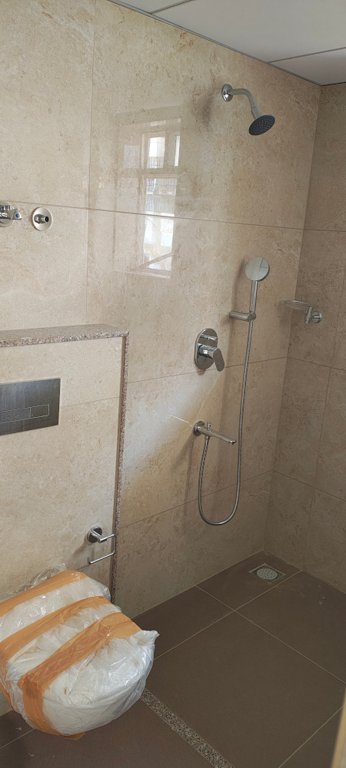  classique windchimes Bathroom