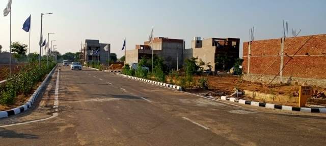 Kissan VRB Pearl Enclave