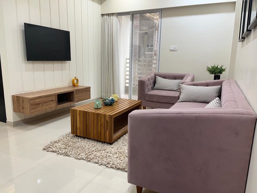 empyrean courtyard ii Living Area