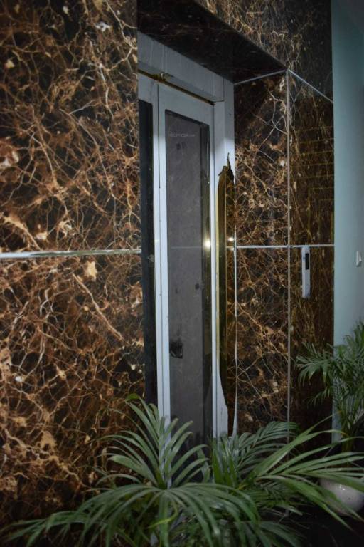  new builder floor Lift(s)