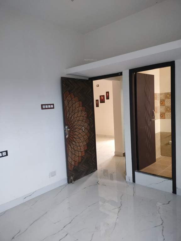  green wood Living Area