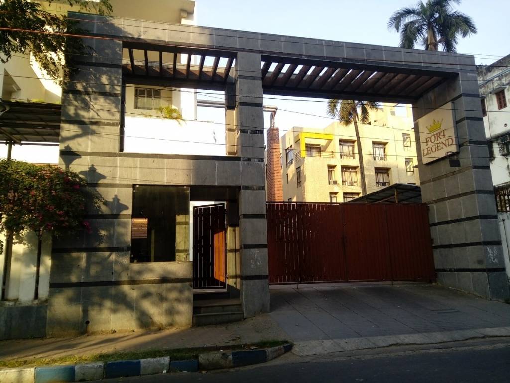  legend Gated Community