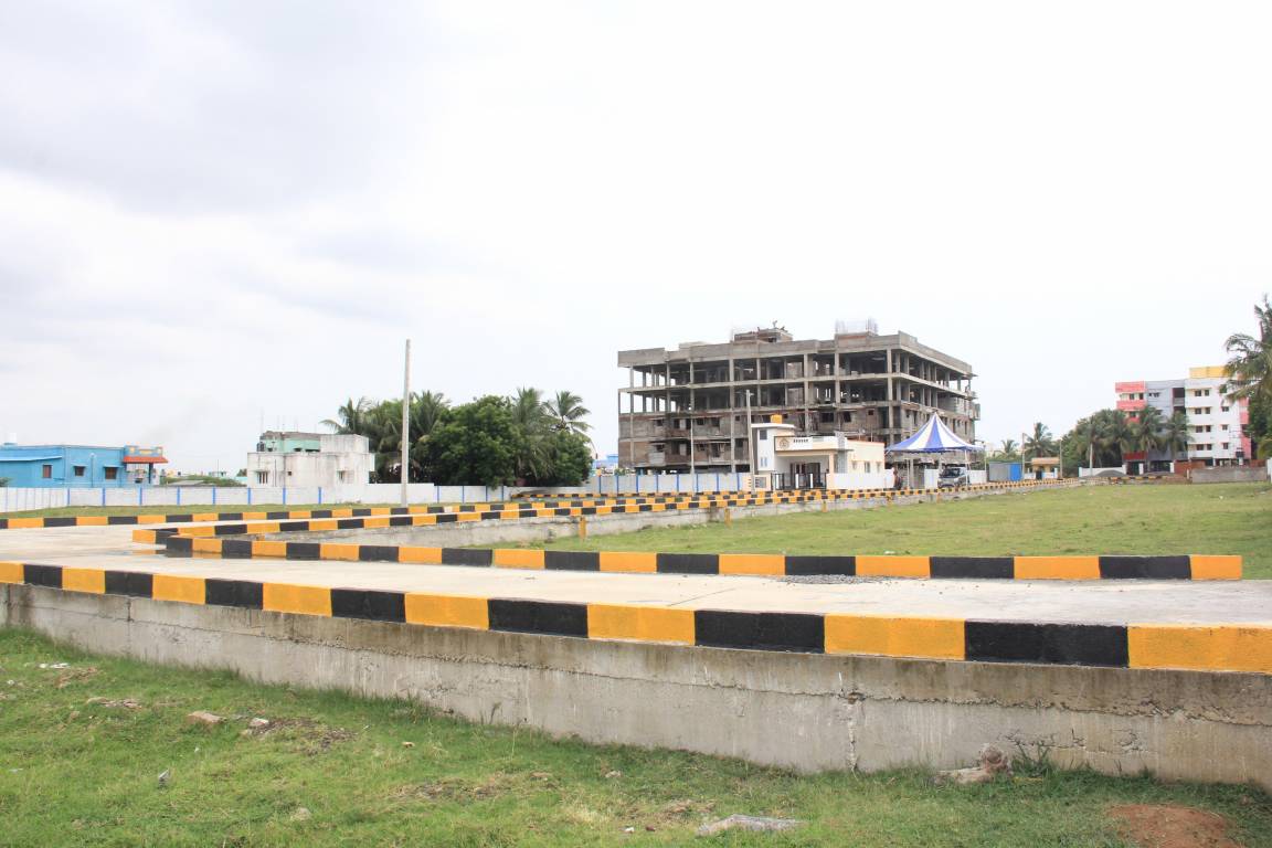  vasantham avenue Plot