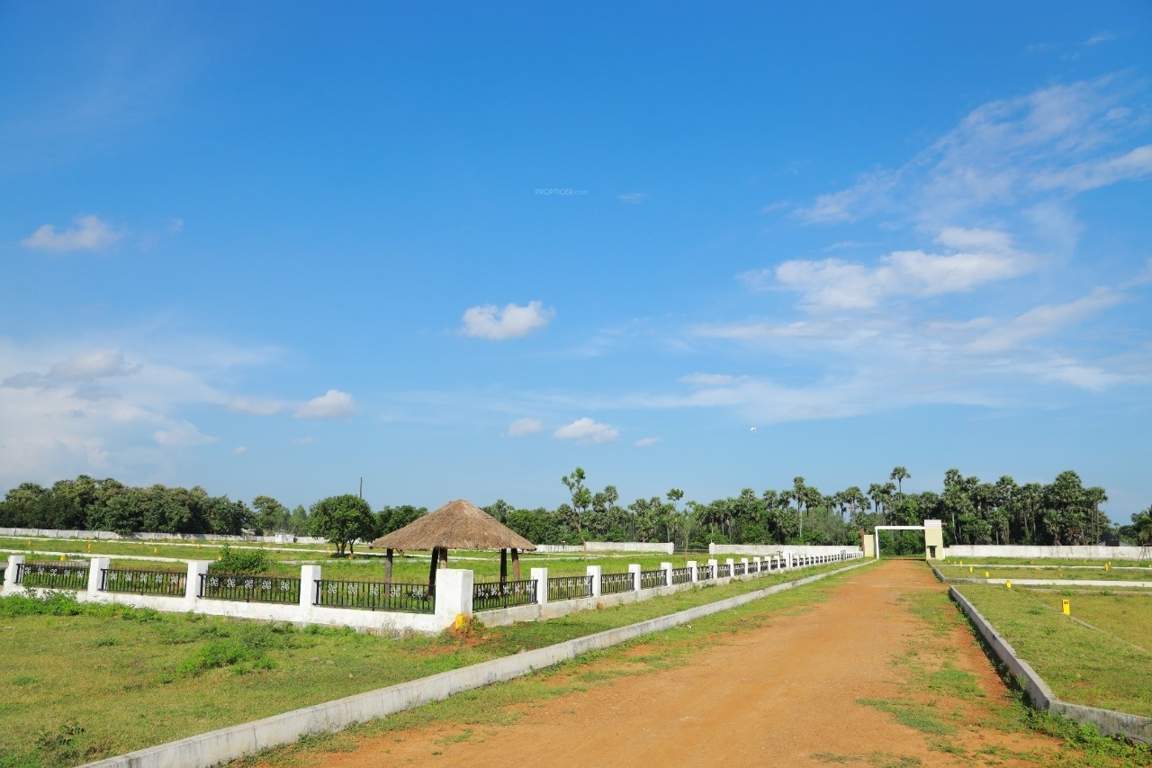  nandanavanam visishta Plot