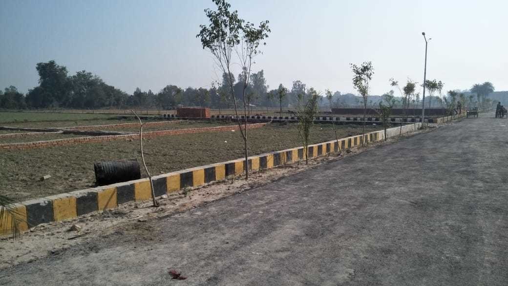  ashirwad enclave phase 7 Plot