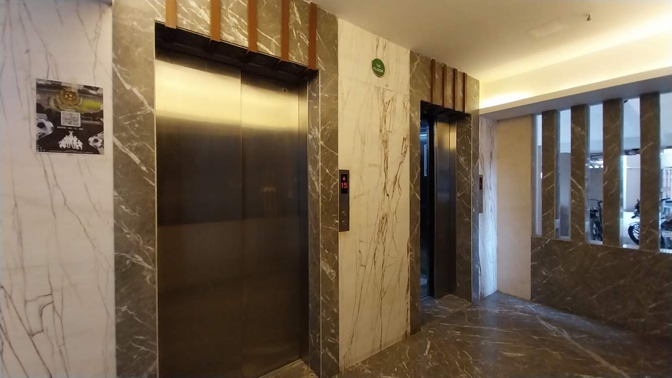 marina enclave wings op phase iii Lift(s)