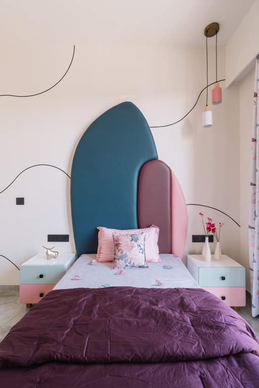  trilok opera Bedroom