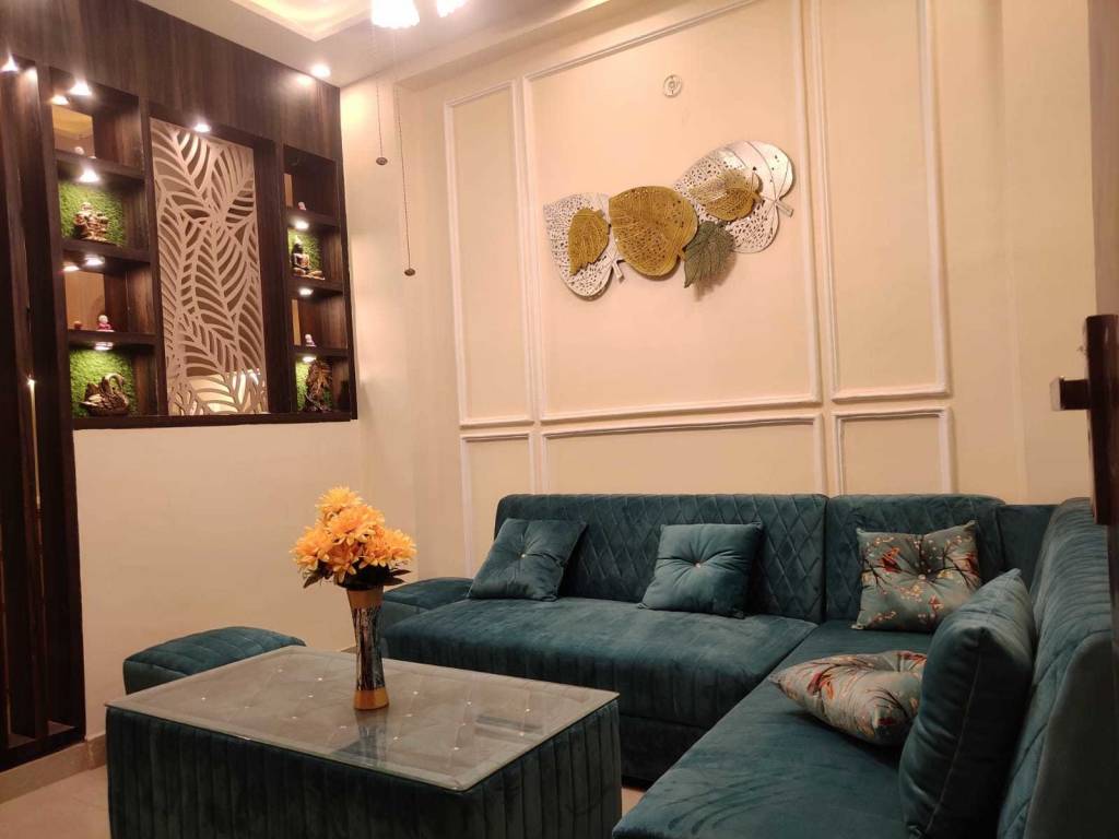  the pink arcade Living Area