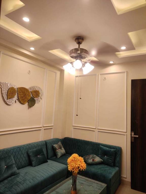  the pink arcade Living Area