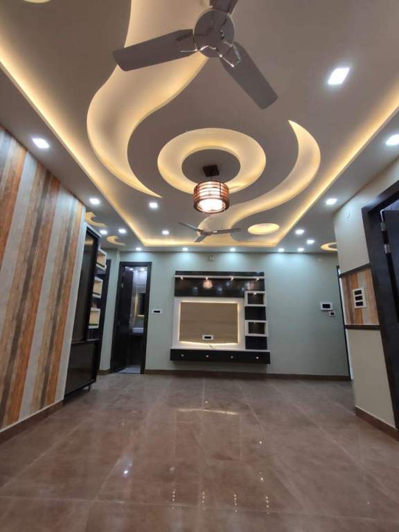  the platinum residece Living Area