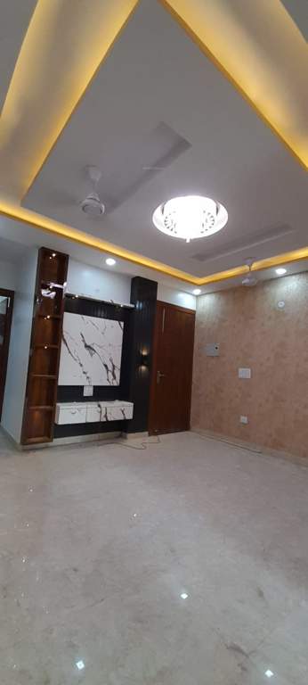  the platinum residece Living Area