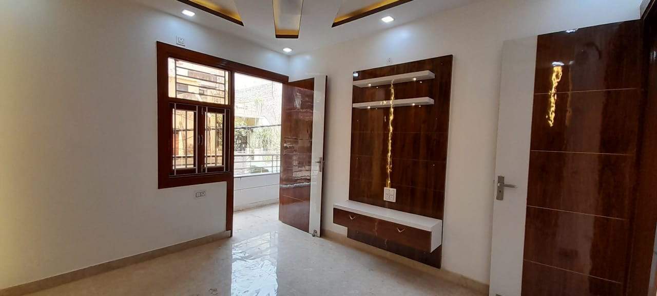  the platinum residece Living Area