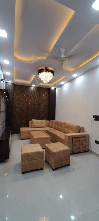  the platinum residece Living Area