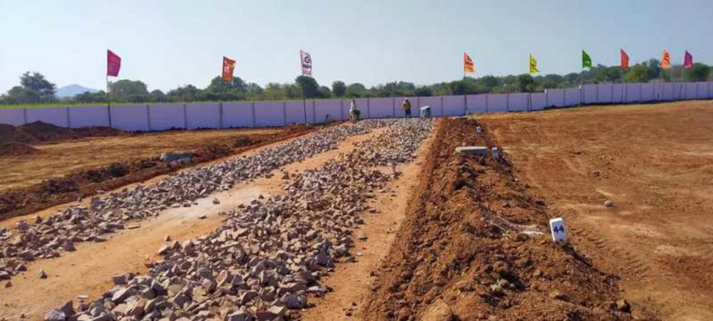  treasure county Plot