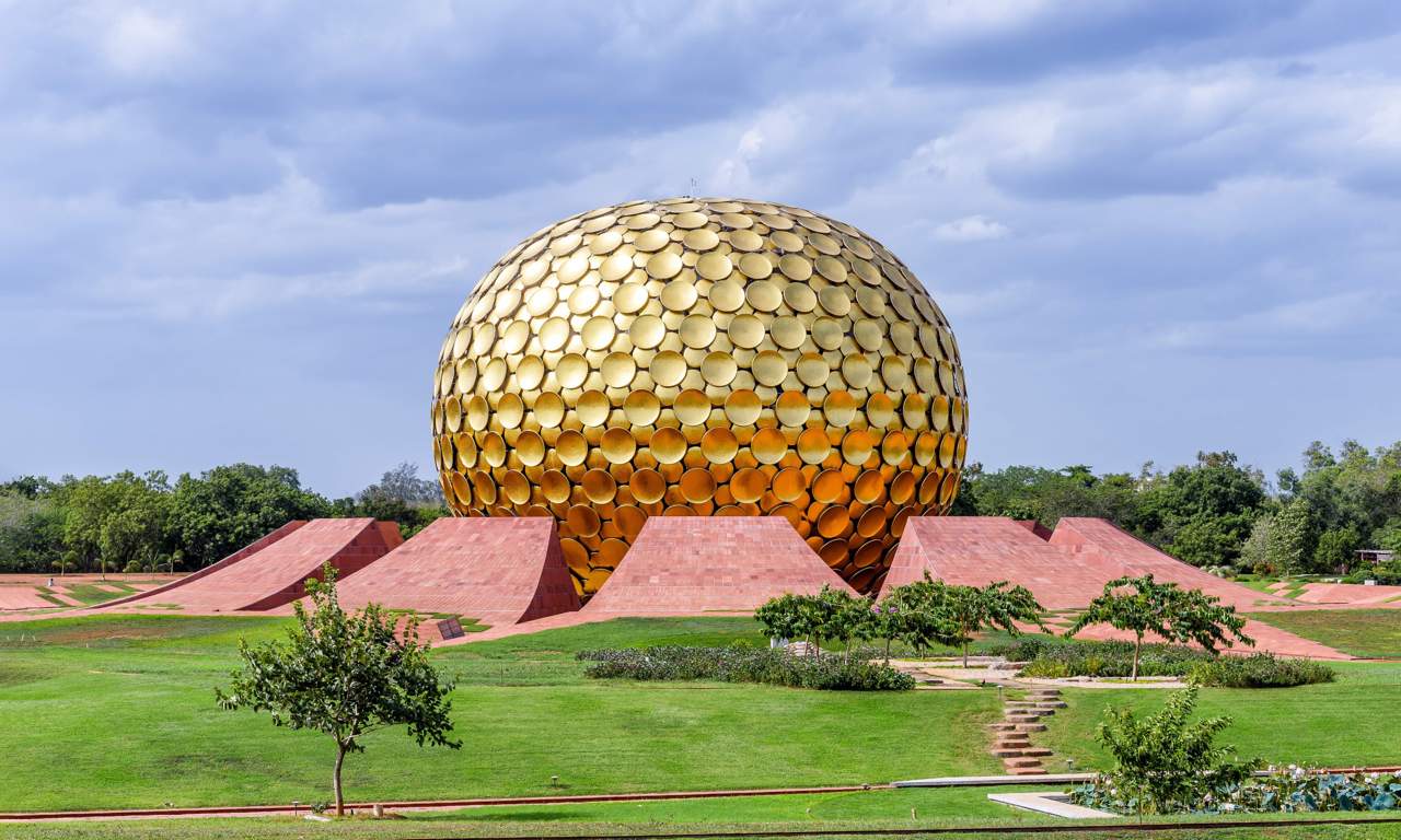  the world at jubilee hills Landscaped Gardens