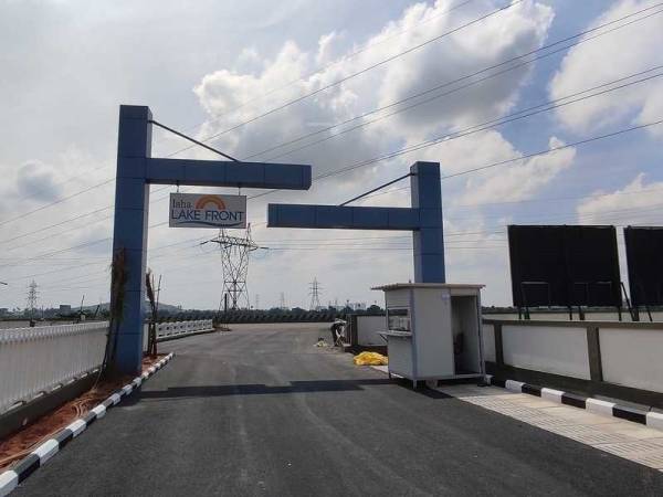  lake-front Gated Community