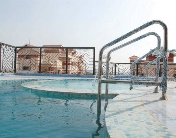  our-town Swimming Pool