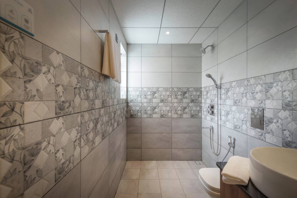  around the life Bathroom