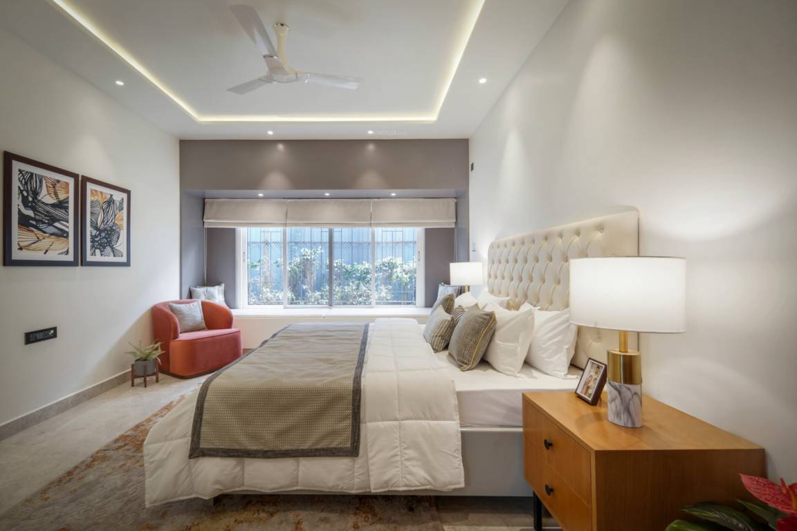  around the life Bedroom