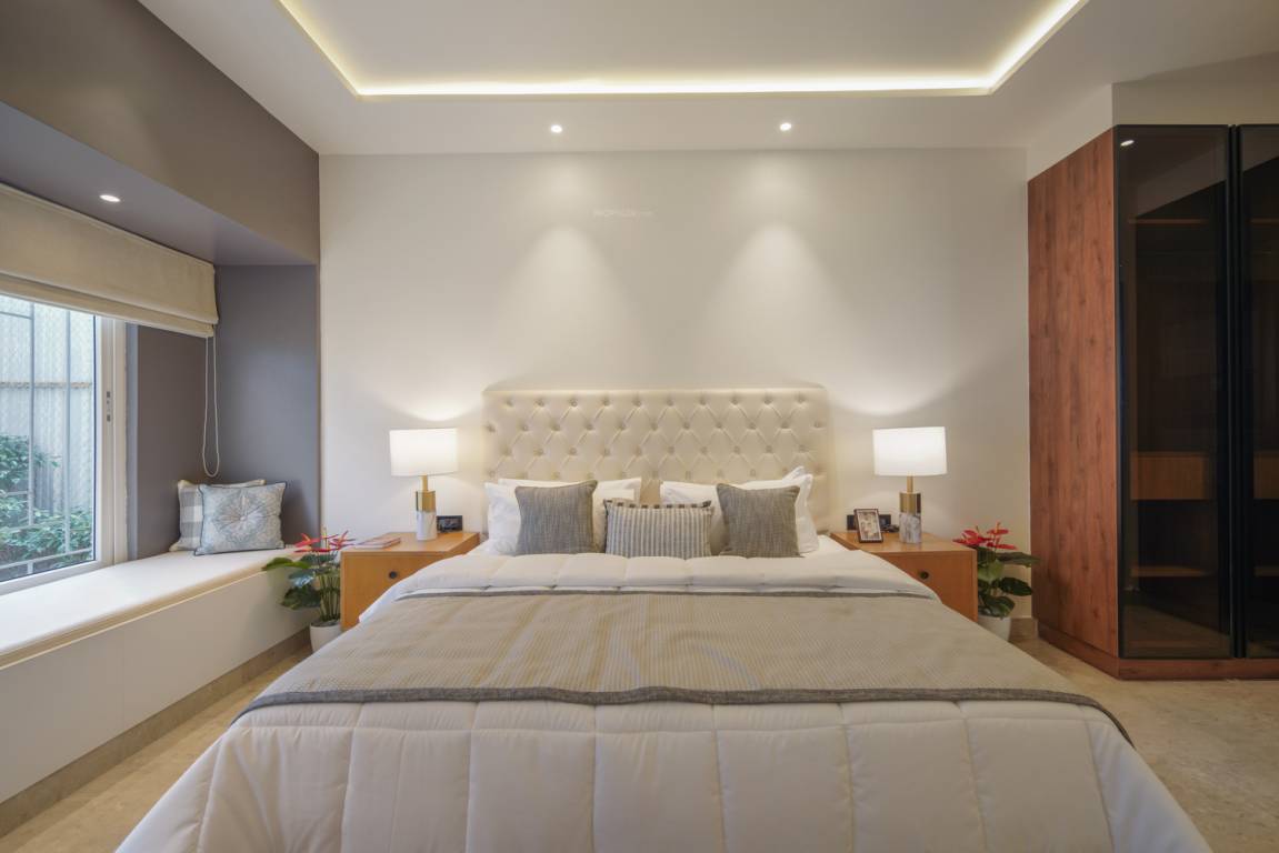  around the life Bedroom