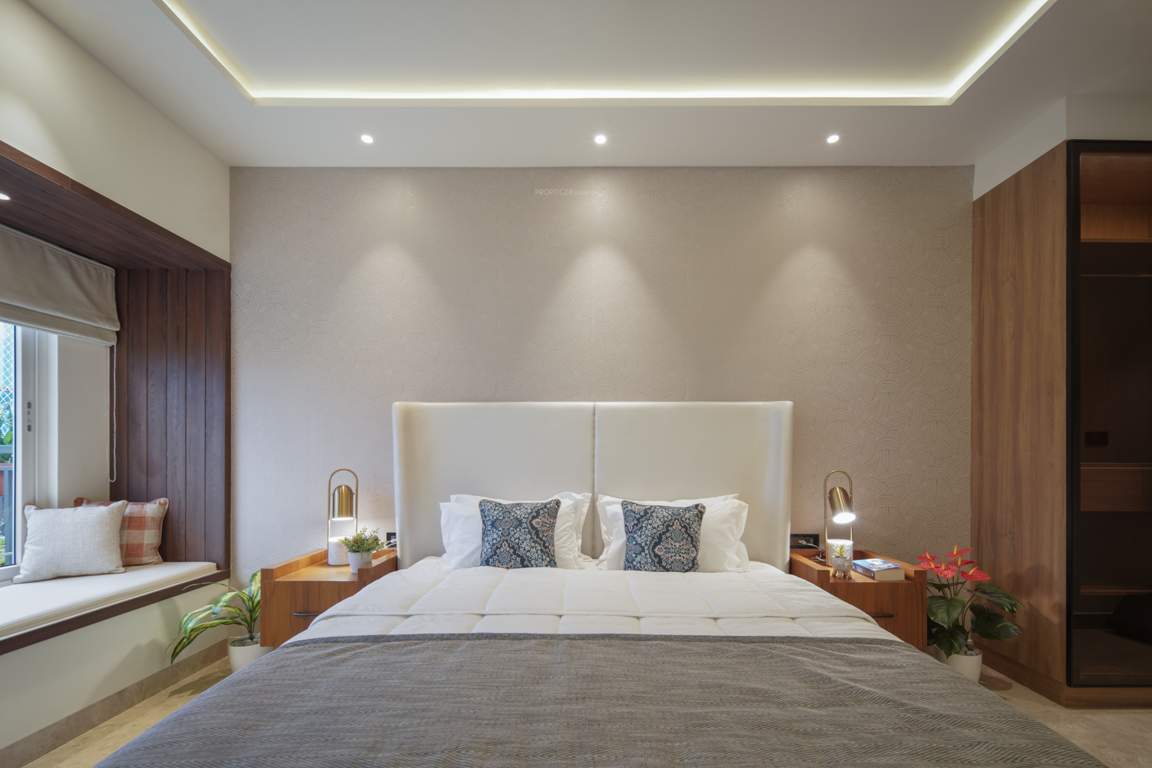  around the life Bedroom