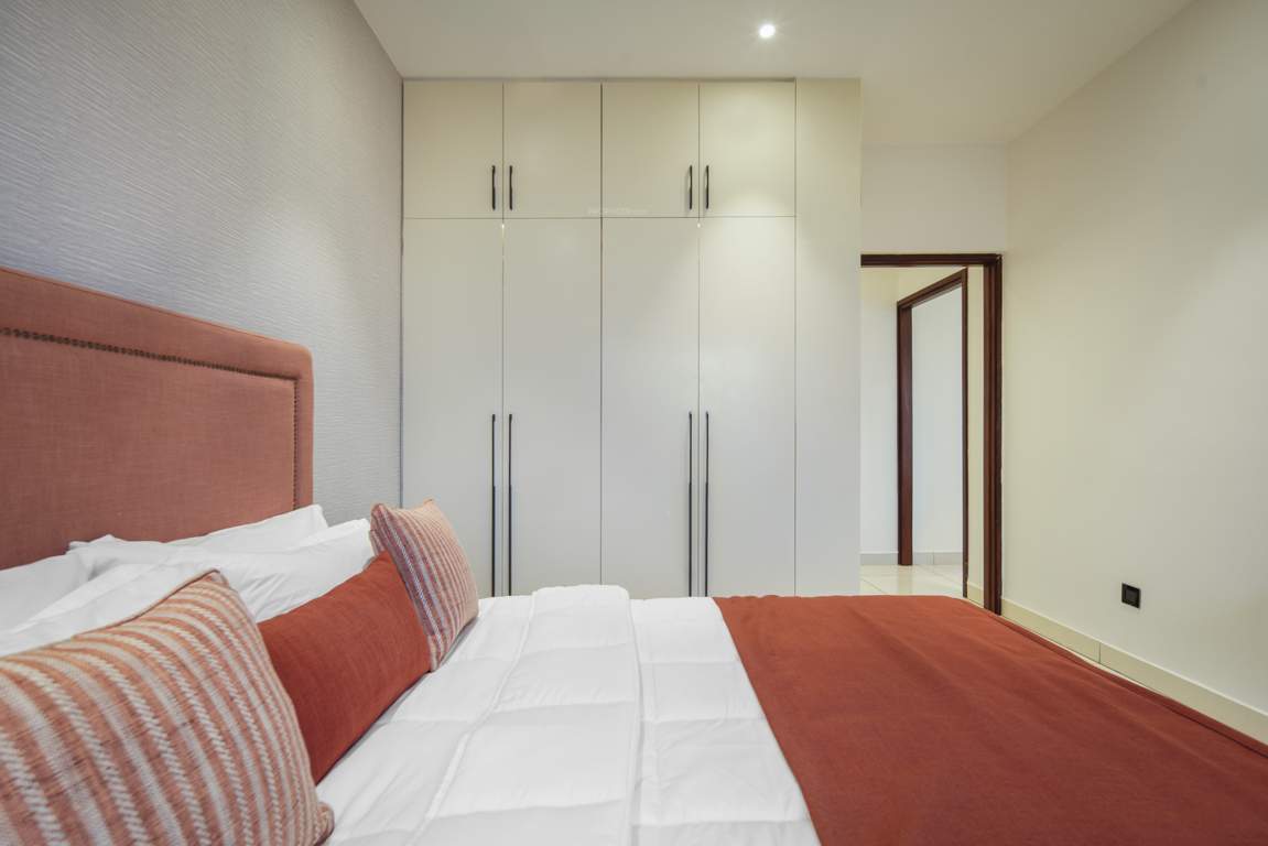  around the life Bedroom