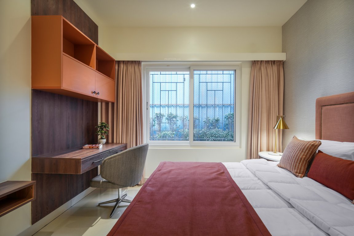  around the life Bedroom