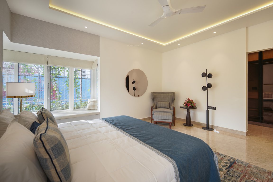  around the life Bedroom