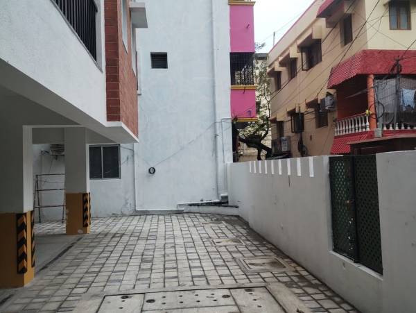  ankur Paved Compound