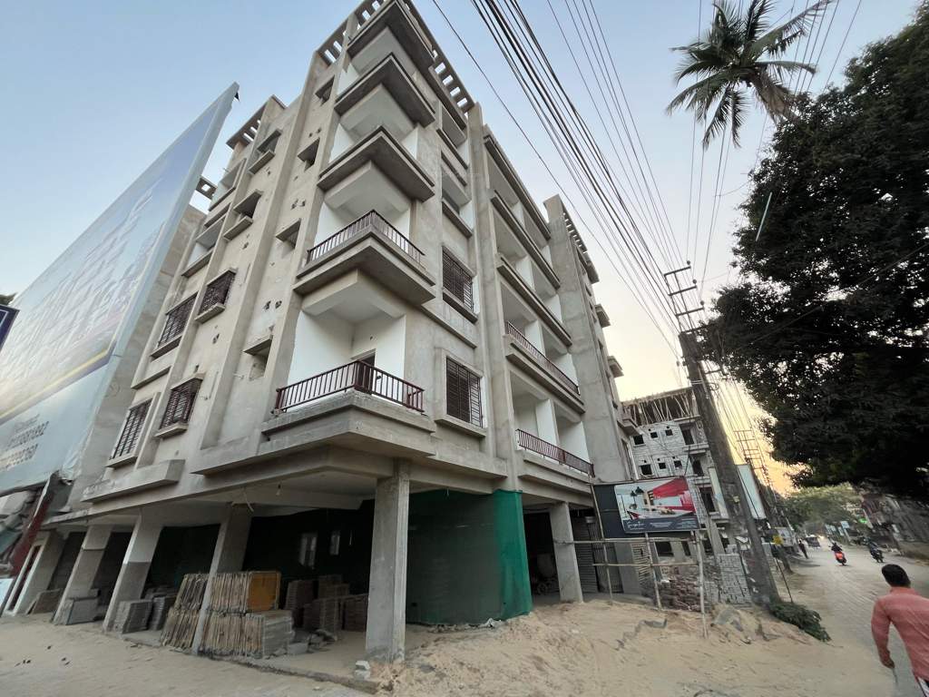  royal aura Block B Construction Status March 25