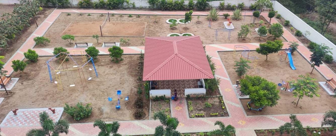 blue mount enclave Children's play area